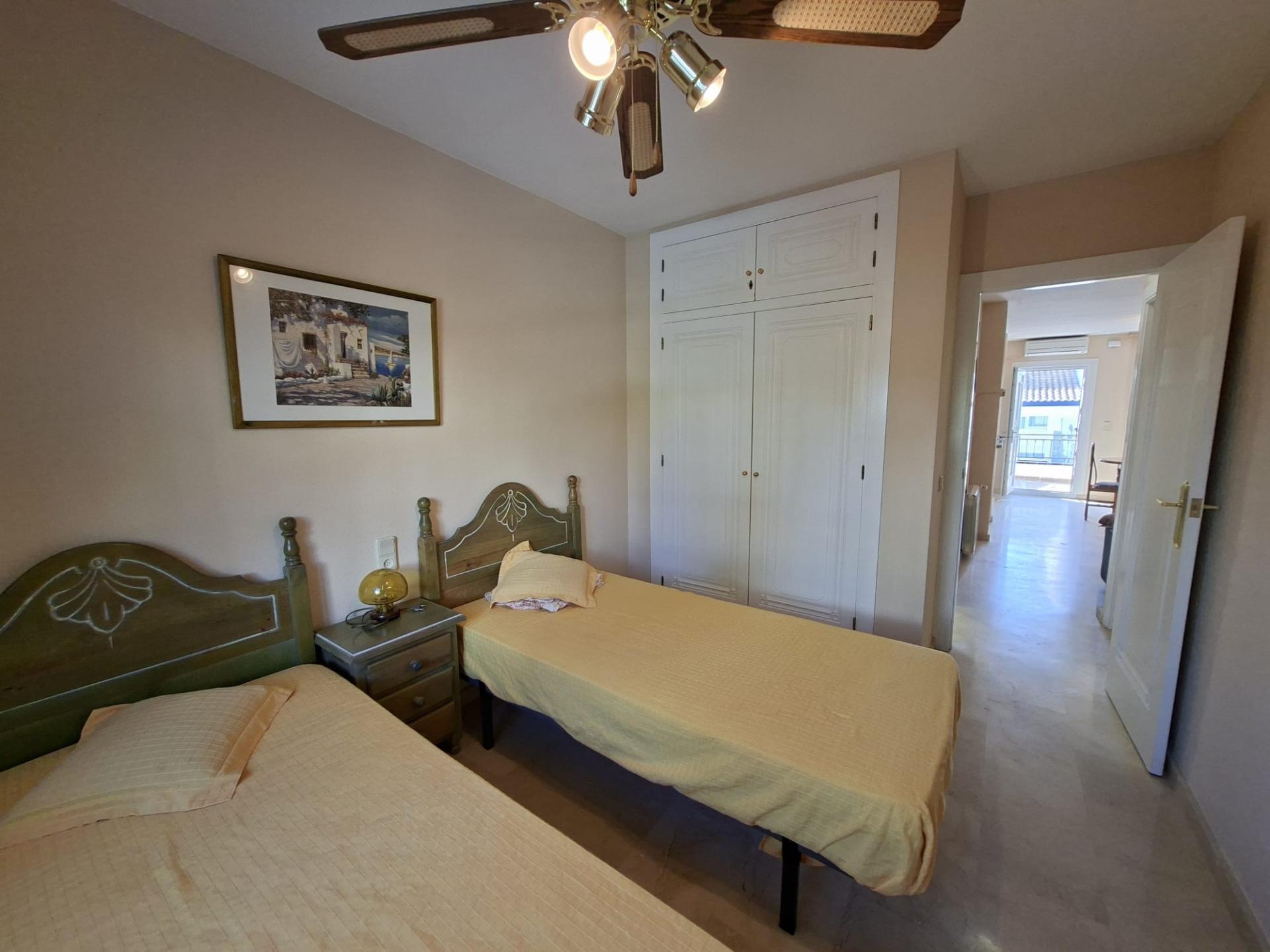 For sale - 2 Bedroom 1 Bathroom Bungalow in Orihuela Costa - Villamartín-las Filipinas  - Alicante