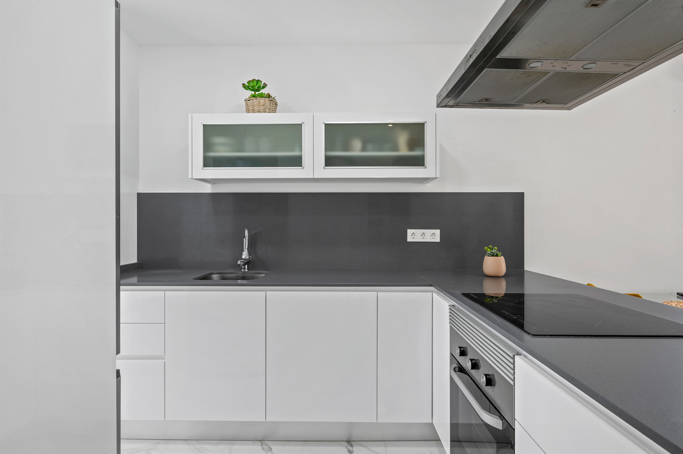 For sale - 3 Bedroom 3 Bathroom Villa in Torrevieja - Costa Blanca  - Alicante