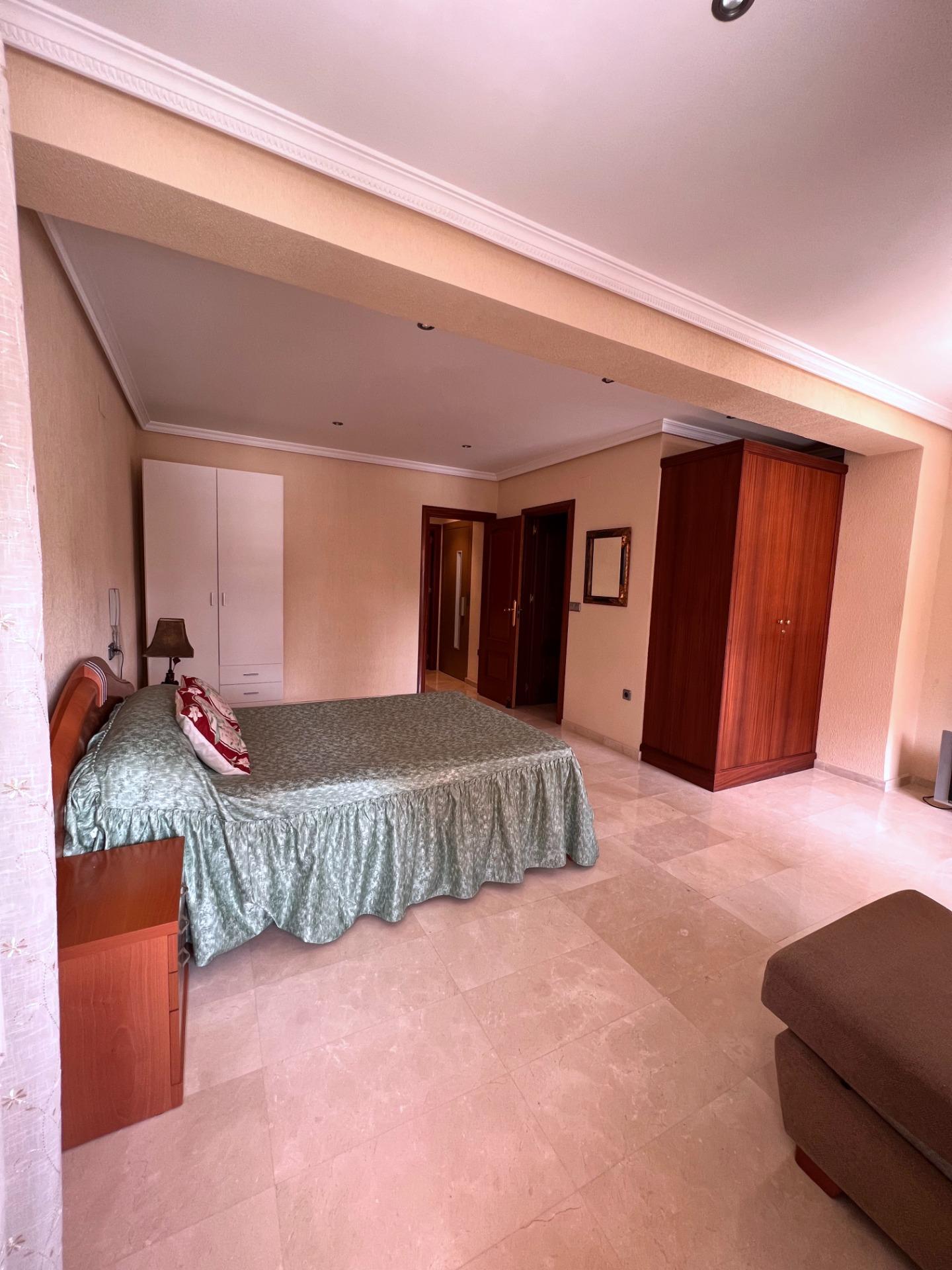 For sale - 2 Bedroom 3 Bathroom Duplex in Torrevieja - Torrevieja  - Alicante