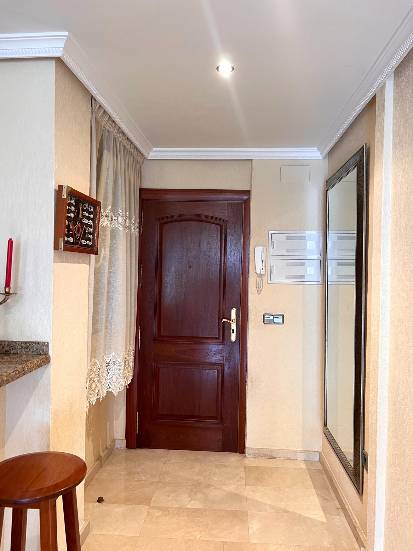 For sale - 2 Bedroom 3 Bathroom Duplex in Torrevieja - Torrevieja  - Alicante