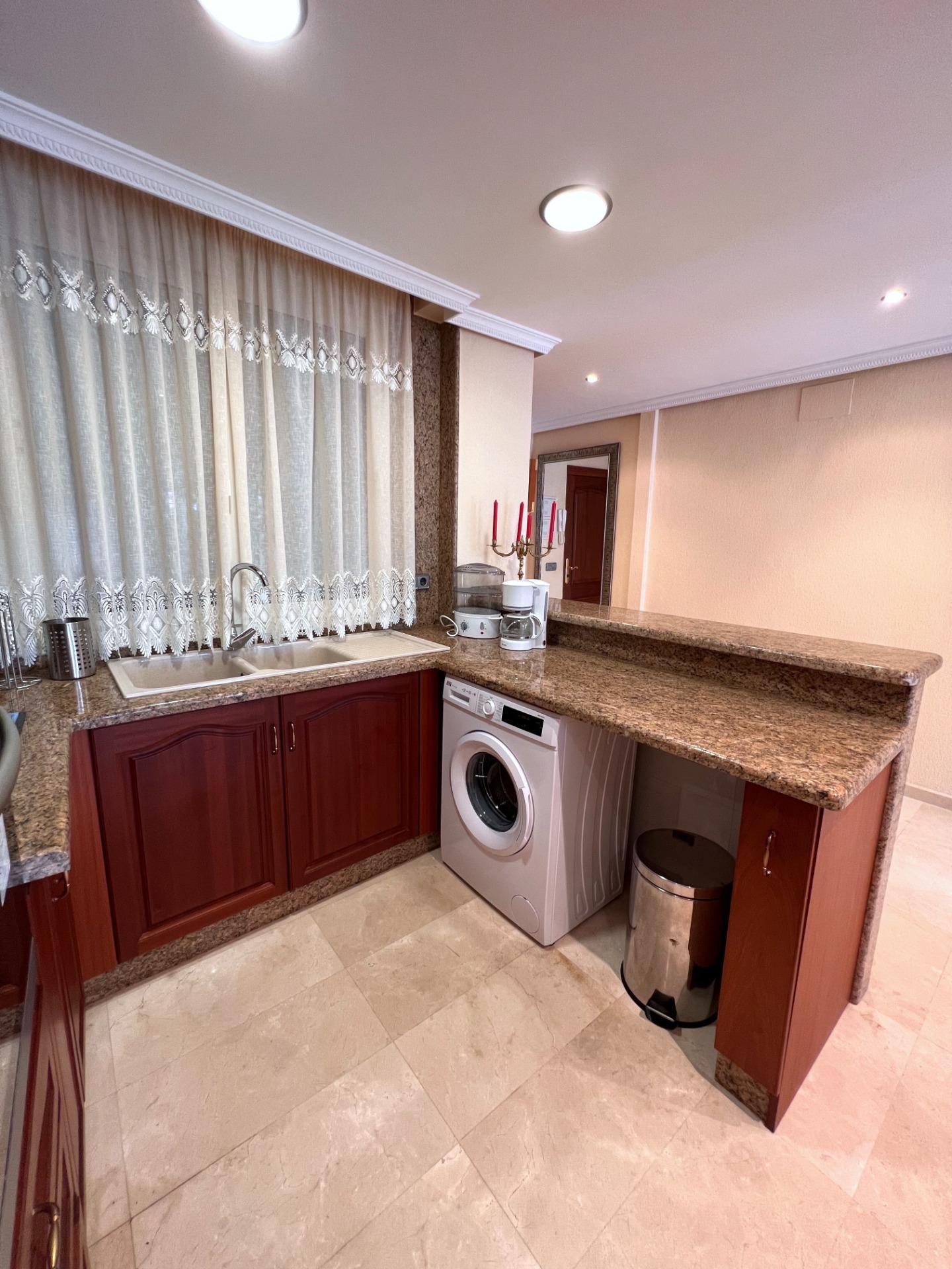 For sale - 2 Bedroom 3 Bathroom Duplex in Torrevieja - Torrevieja  - Alicante