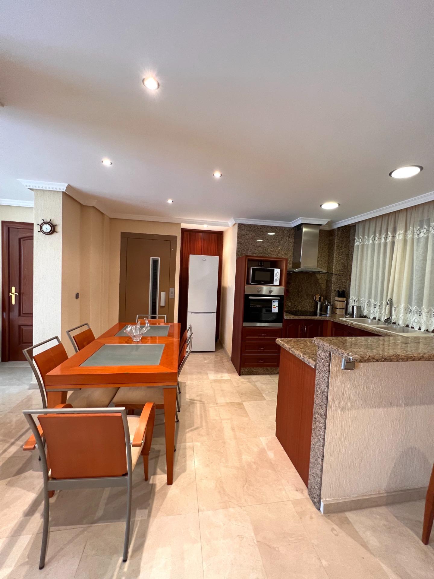 For sale - 2 Bedroom 3 Bathroom Duplex in Torrevieja - Torrevieja  - Alicante