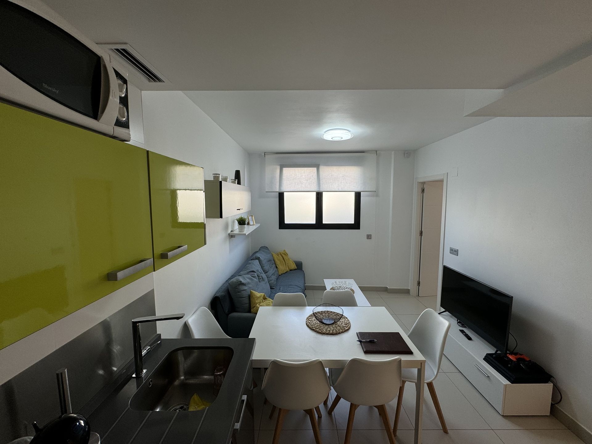 For sale - 2 Bedroom 1 Bathroom Apartment in Torrevieja - Costa Blanca  - Alicante