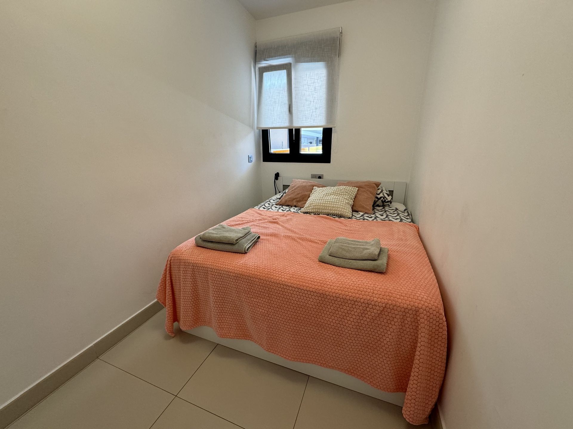 For sale - 2 Bedroom 1 Bathroom Apartment in Torrevieja - Costa Blanca  - Alicante