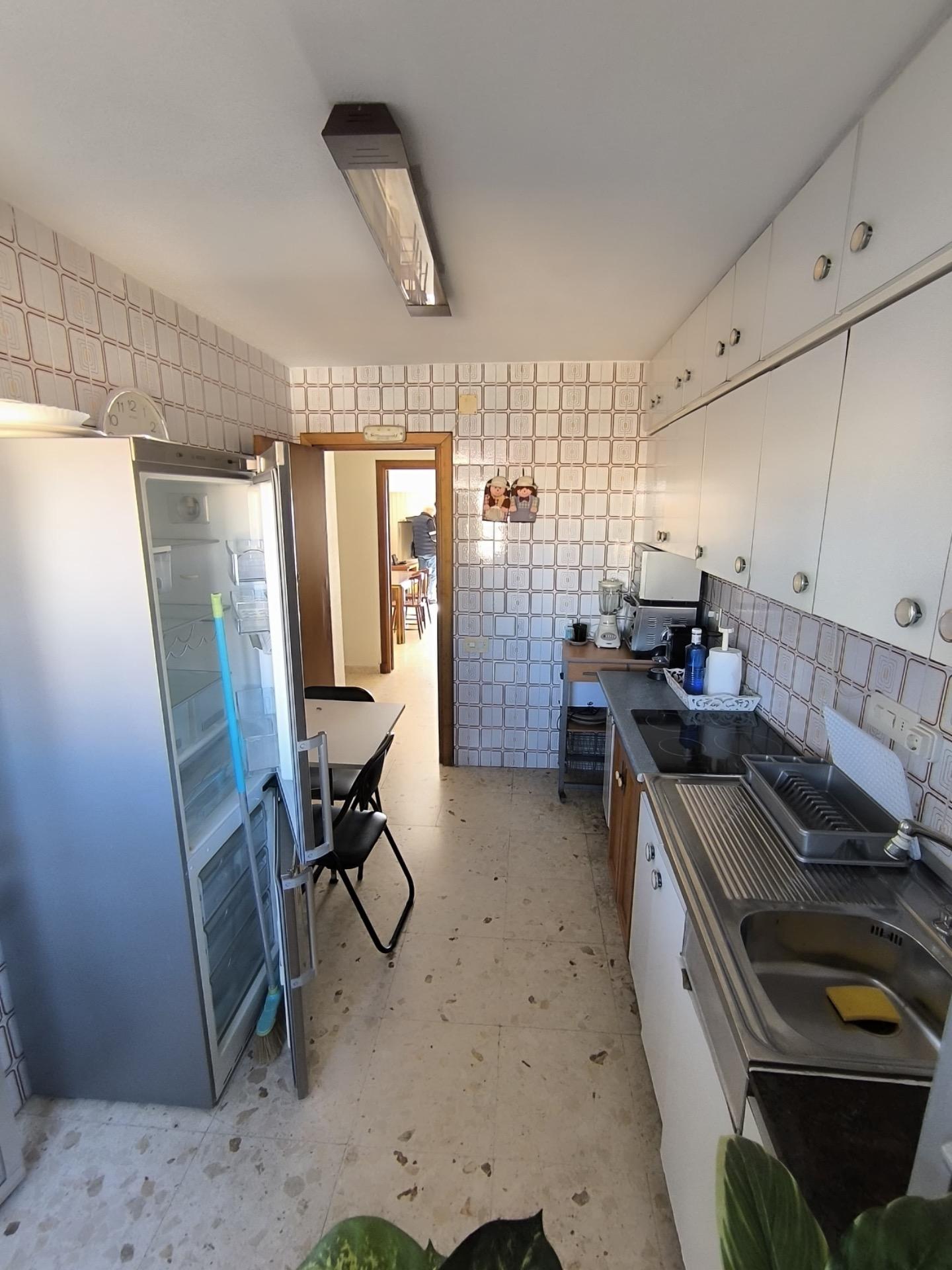 For sale - 3 Bedroom 2 Bathroom Apartment in Torrevieja - Las Piscinas Naturales  - Alicante