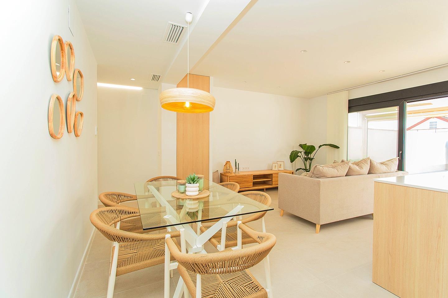 For sale - 2 Bedroom 2 Bathroom Town House in Torrevieja - La Siesta  - Alicante