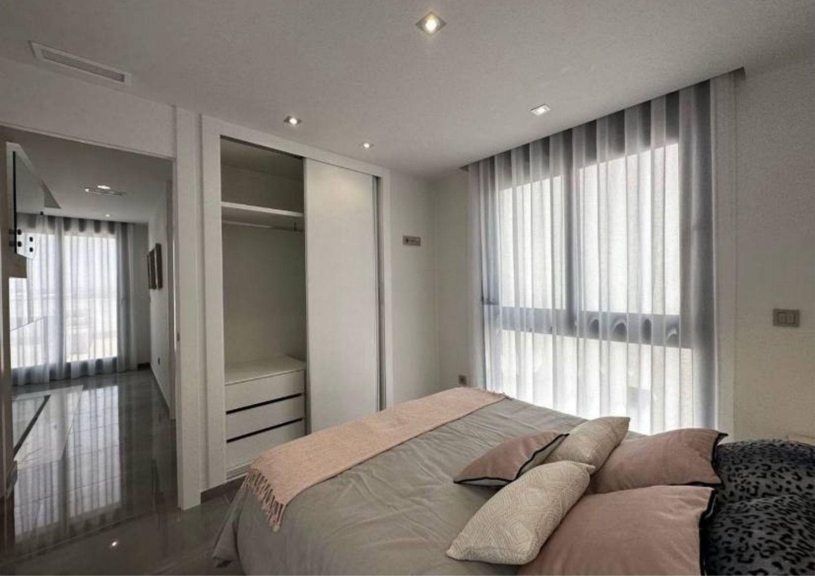 For sale - 3 Bedroom 3 Bathroom Villa in Torrevieja - Los Balcones - Los Altos Del Edén  - Alicante