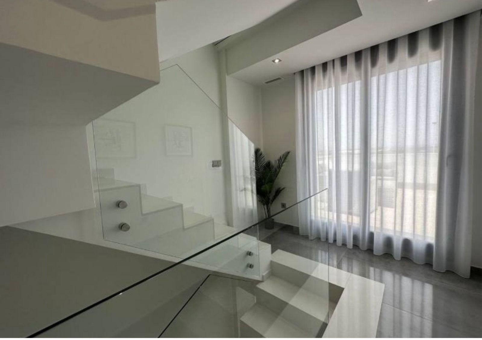 For sale - 3 Bedroom 3 Bathroom Villa in Torrevieja - Los Balcones - Los Altos Del Edén  - Alicante