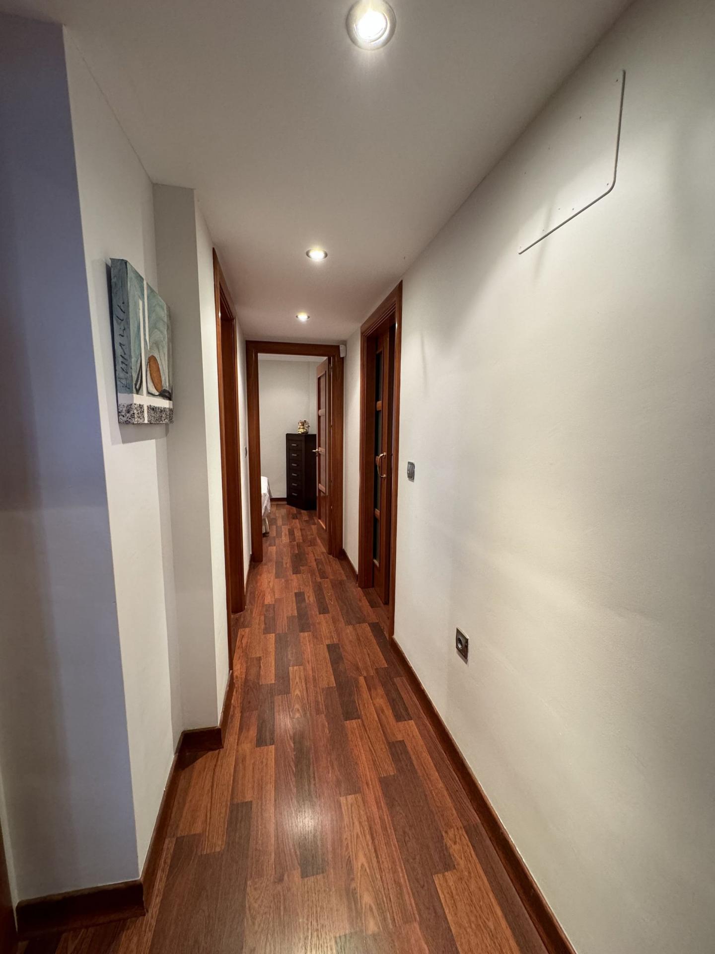 For sale - 3 Bedroom 2 Bathroom Apartment in Torrevieja - Playa Del Cura  - Alicante
