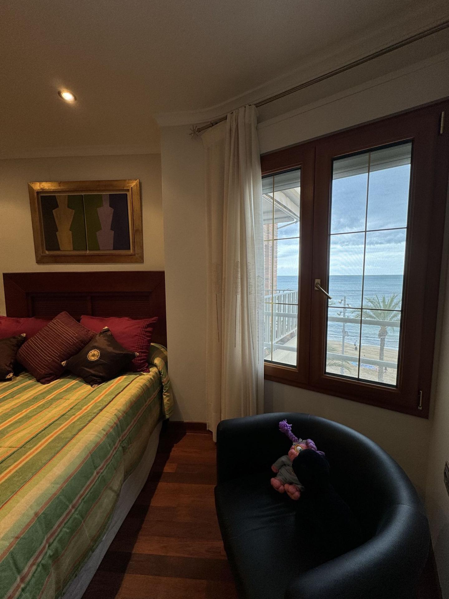 For sale - 3 Bedroom 2 Bathroom Apartment in Torrevieja - Playa Del Cura  - Alicante