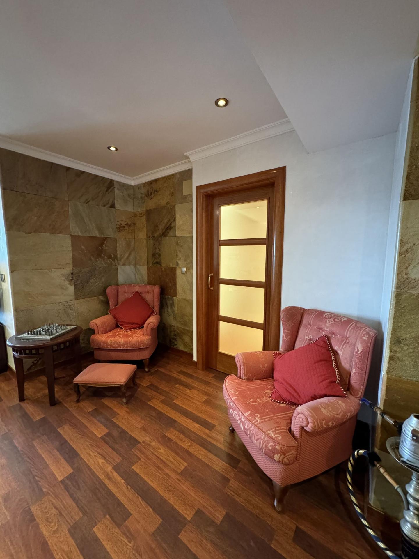 For sale - 3 Bedroom 2 Bathroom Apartment in Torrevieja - Playa Del Cura  - Alicante
