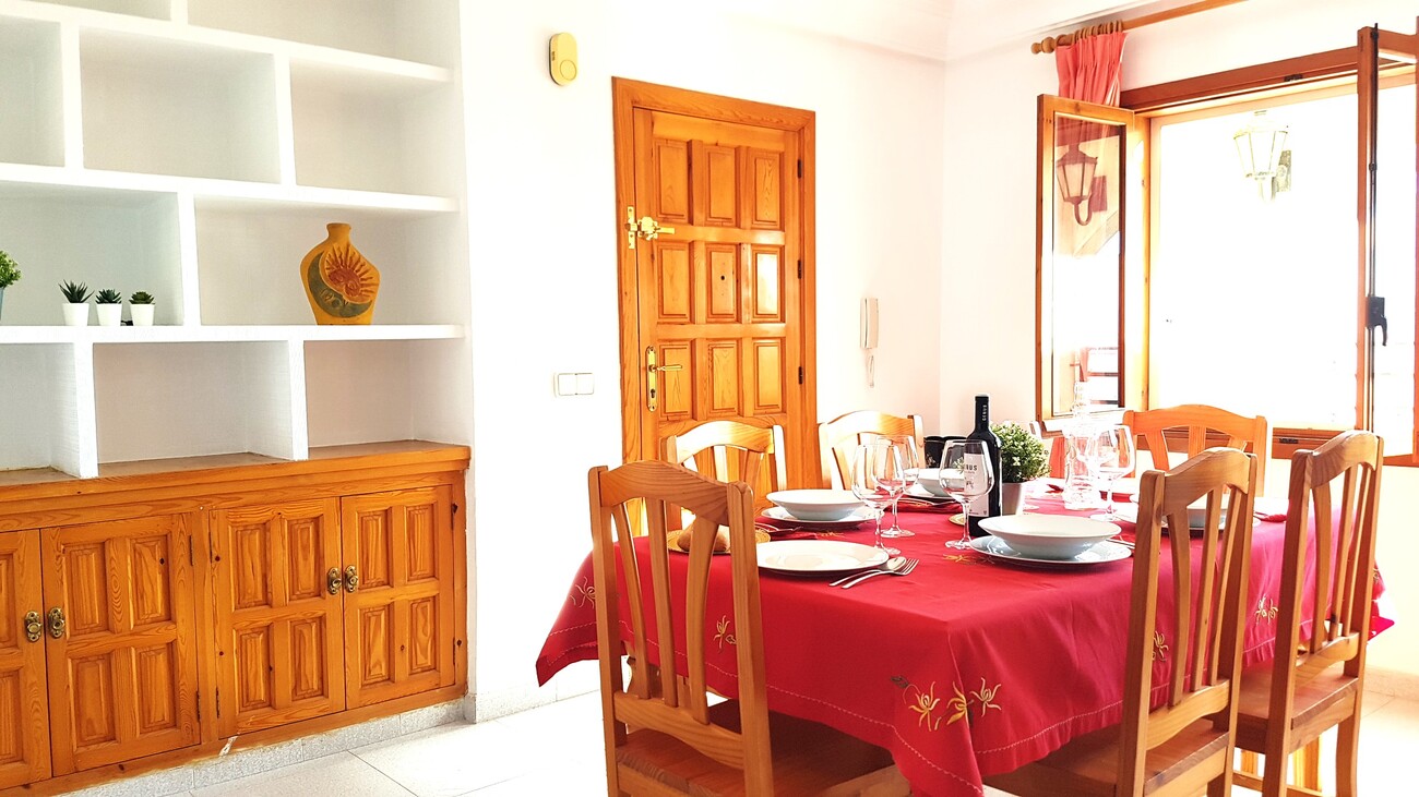 For sale - 7 Bedroom 4 Bathroom Penthouse Penthouse in Torrevieja - Playa Del Cura  - Alicante