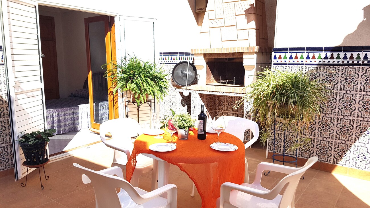 For sale - 7 Bedroom 4 Bathroom Penthouse Penthouse in Torrevieja - Playa Del Cura  - Alicante