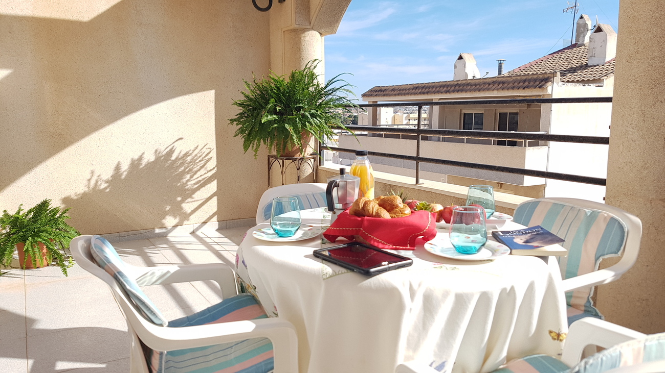 For sale - 7 Bedroom 4 Bathroom Penthouse Penthouse in Torrevieja - Playa Del Cura  - Alicante