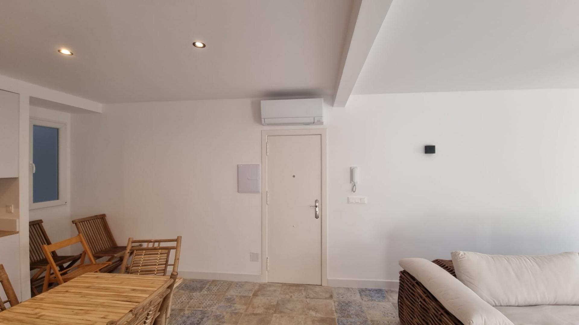 For sale - 2 Bedroom 1 Bathroom Apartment in Torrevieja - Torrevieja  - Alicante