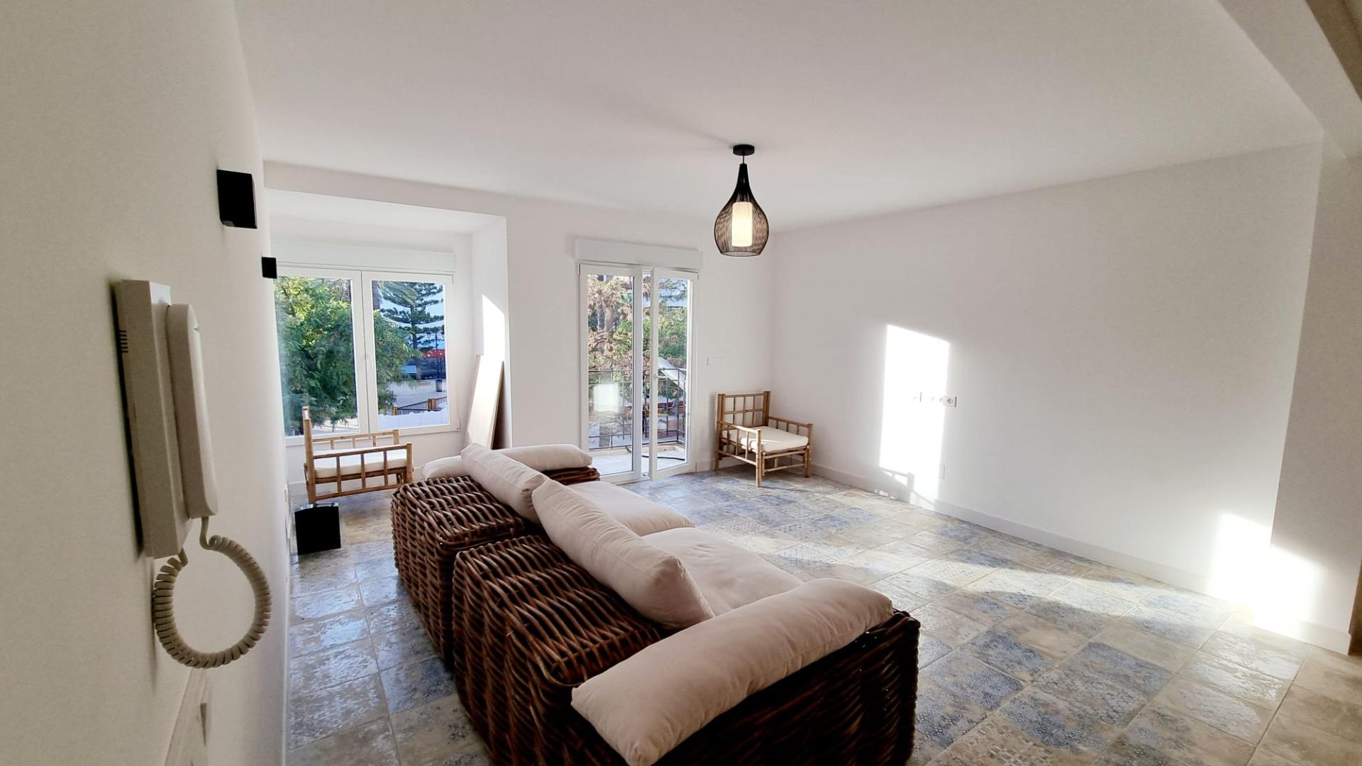 For sale - 2 Bedroom 1 Bathroom Apartment in Torrevieja - Torrevieja  - Alicante