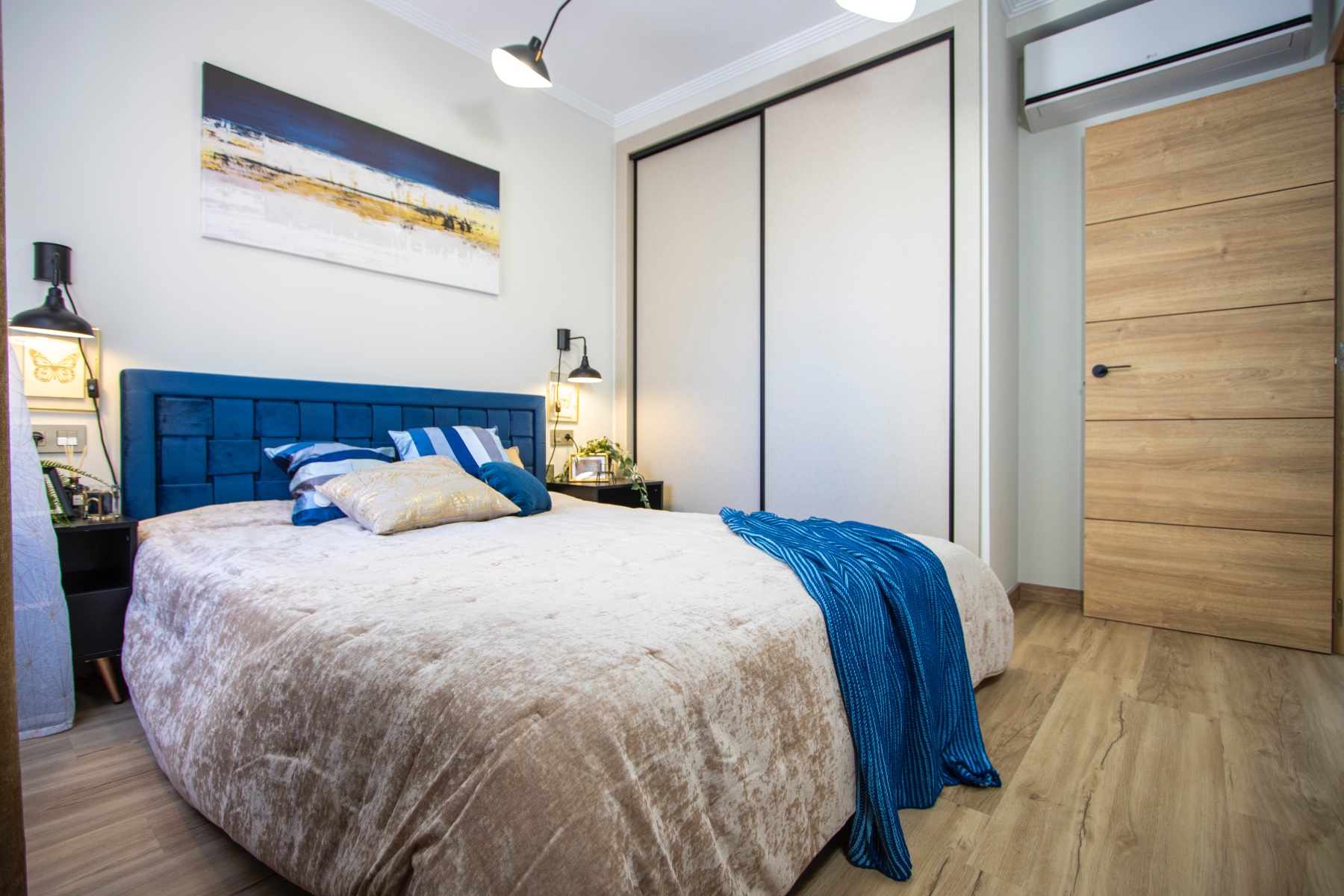 For sale - 2 Bedroom 1 Bathroom Apartment in Torrevieja - Costa Blanca  - Alicante