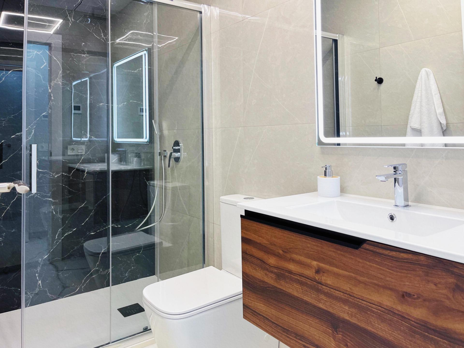 For sale - 2 Bedroom 2 Bathroom Apartment in Torrevieja - Playa Del Cura  - Alicante