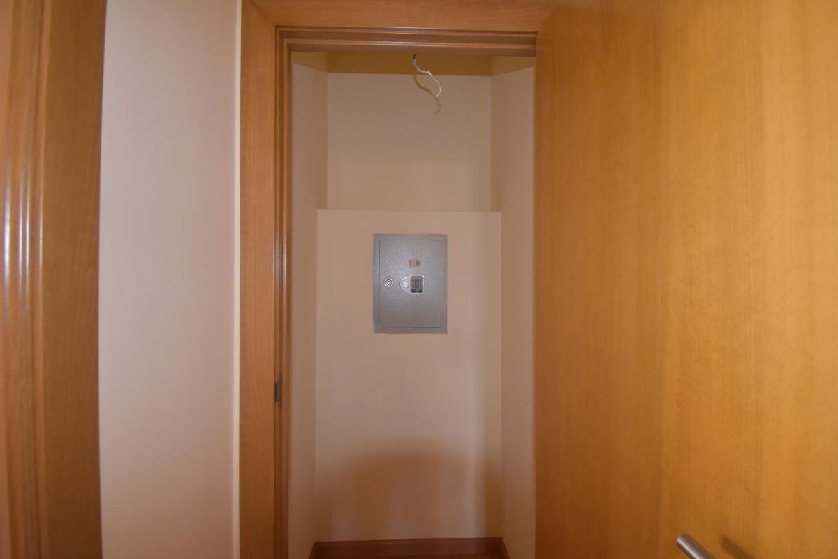 For sale - 3 Bedroom 2 Bathroom Apartment in Torrevieja - Centro - Muelle Pesquero  - Alicante