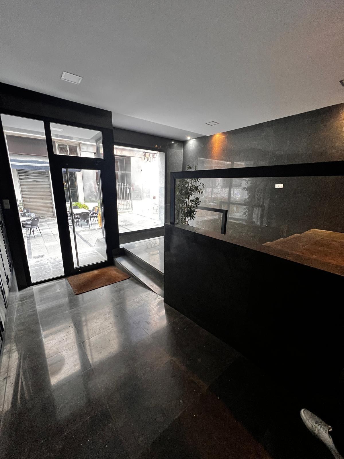 For sale - 3 Bedroom 2 Bathroom Apartment in Torrevieja - Centro - Muelle Pesquero  - Alicante