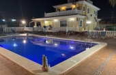 27-270-454-11-913/77564, 6 Bedroom 6 Bathroom Villa in Torrevieja