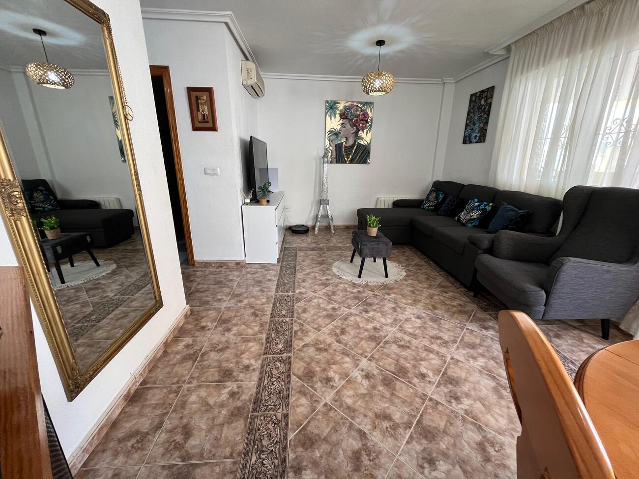 For sale - 3 Bedroom 2 Bathroom Town House Penthouse in Torrevieja - La Florida  - Alicante