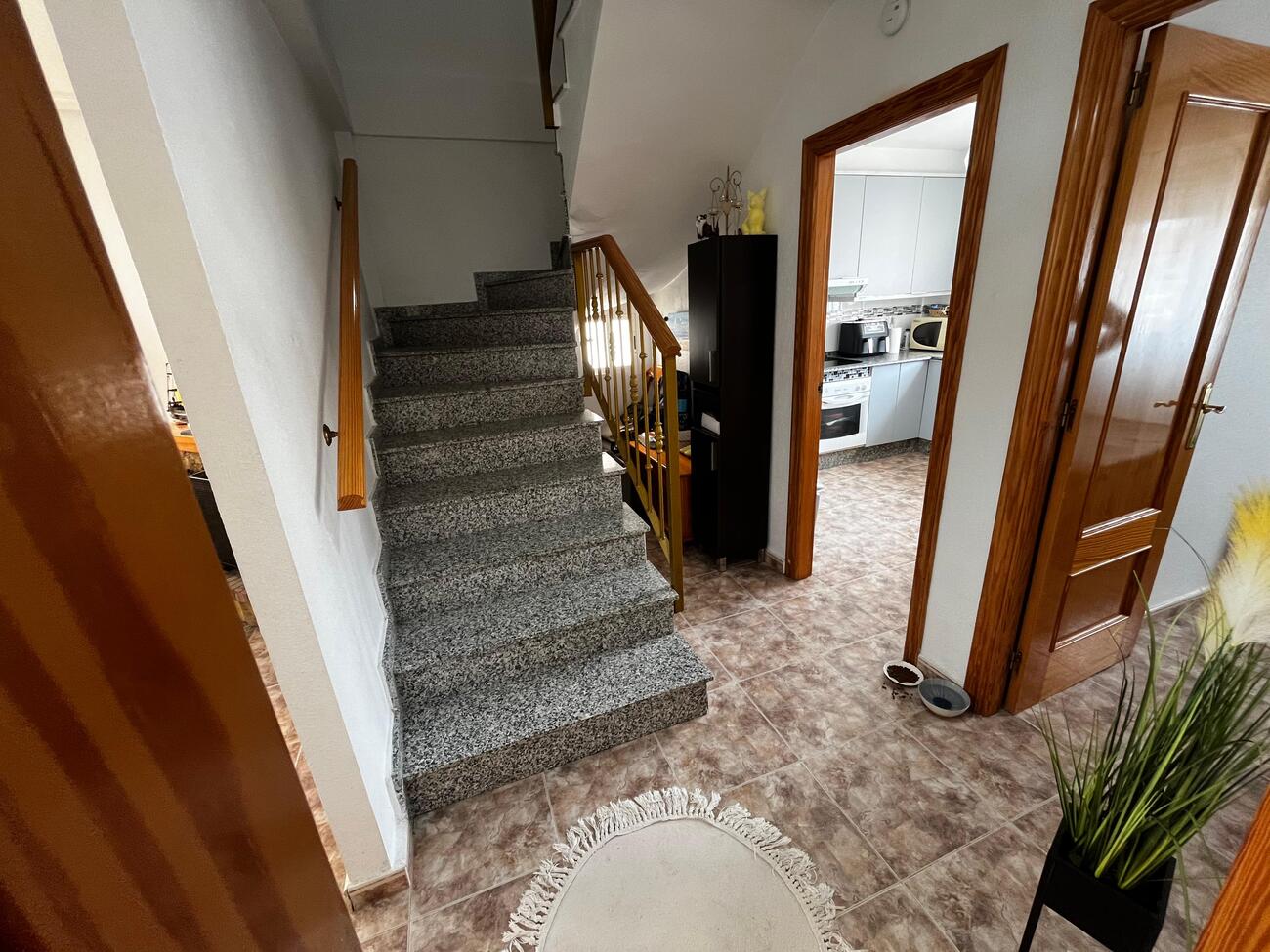 For sale - 3 Bedroom 2 Bathroom Town House Penthouse in Torrevieja - La Florida  - Alicante