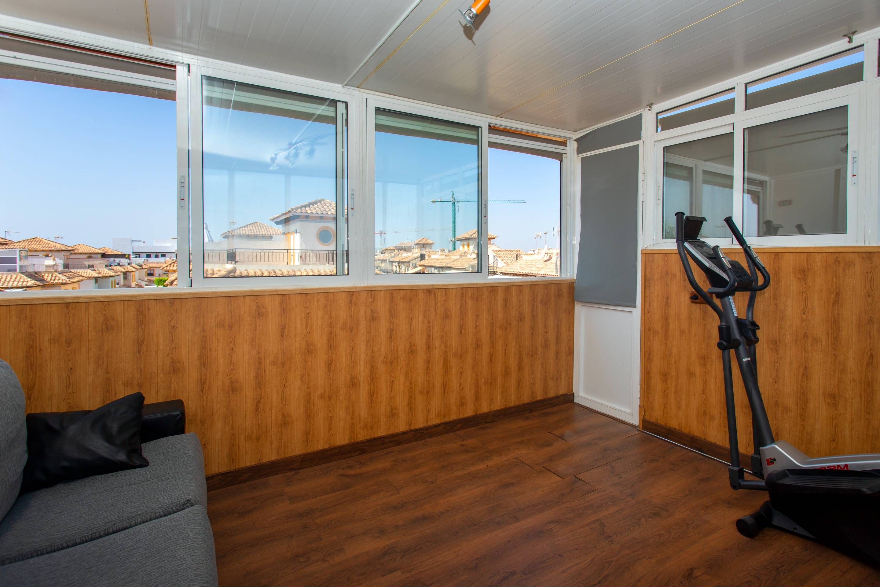 For sale - 2 Bedroom 1 Bathroom Bungalow in Orihuela Costa - Rocio Del Mar  - Alicante