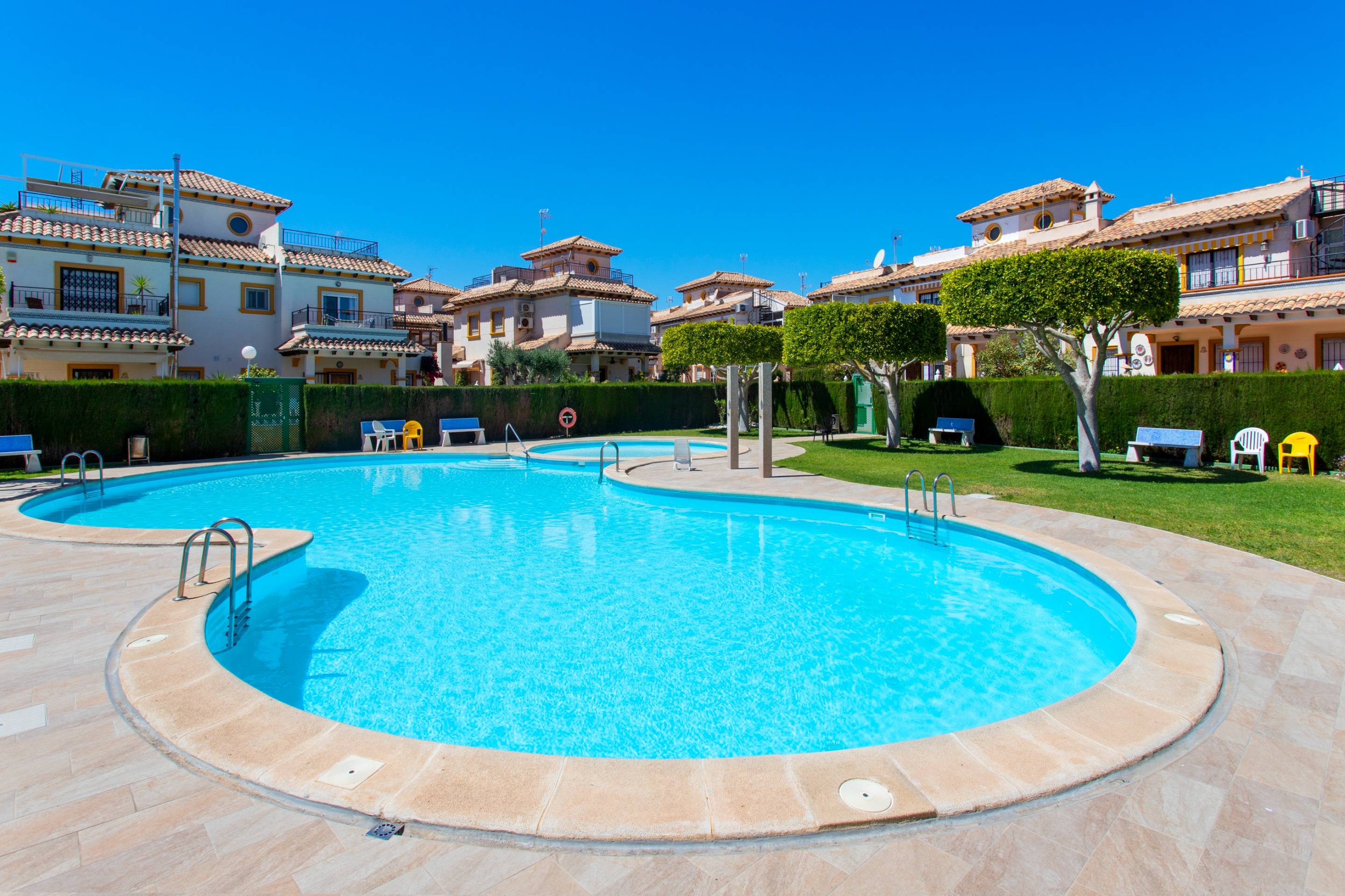 For sale - 2 Bedroom 1 Bathroom Bungalow in Orihuela Costa - Rocio Del Mar  - Alicante