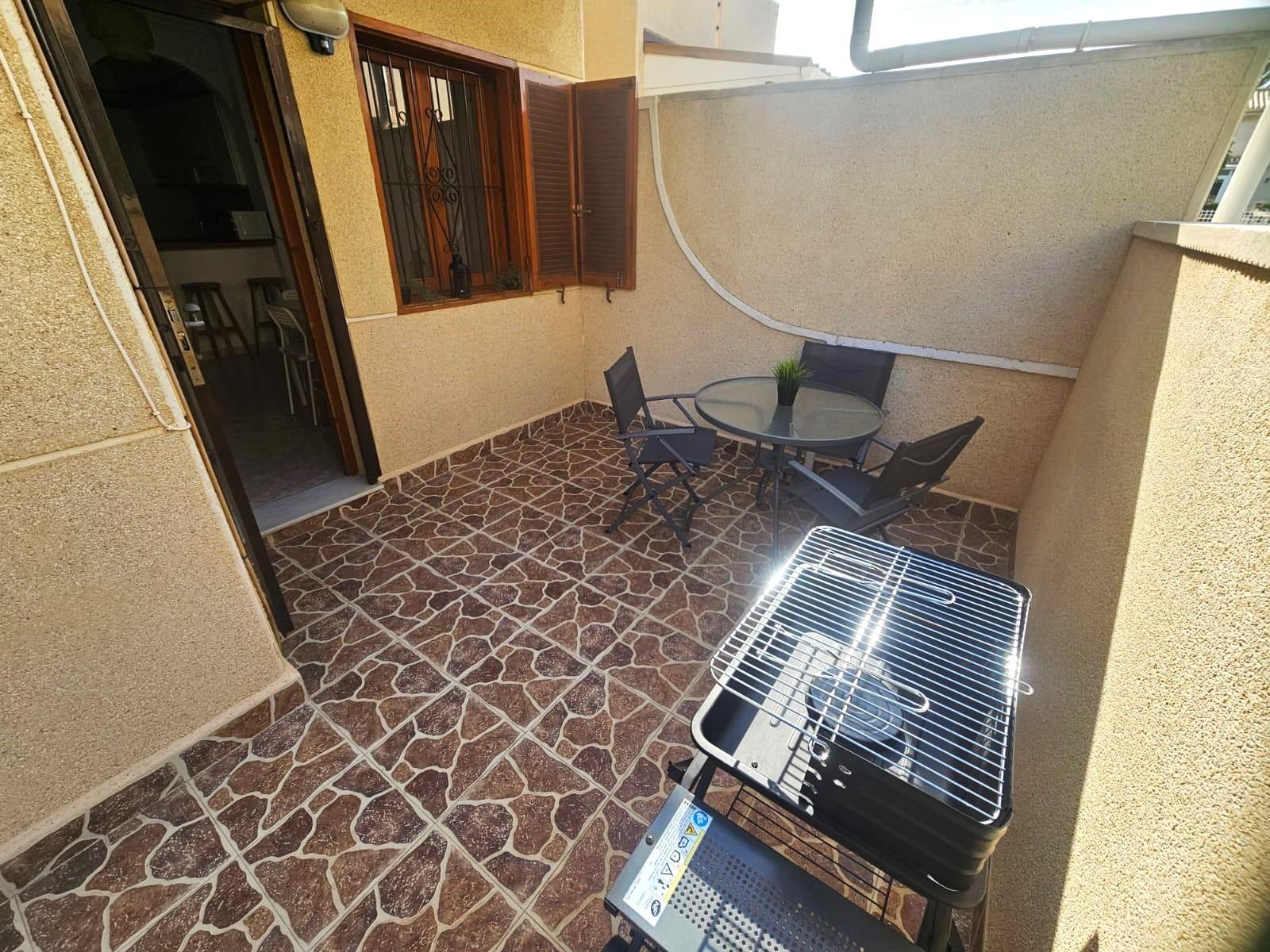 For sale - 2 Bedroom 1 Bathroom Bungalow in Orihuela Costa - Playa Flamenca  - Alicante