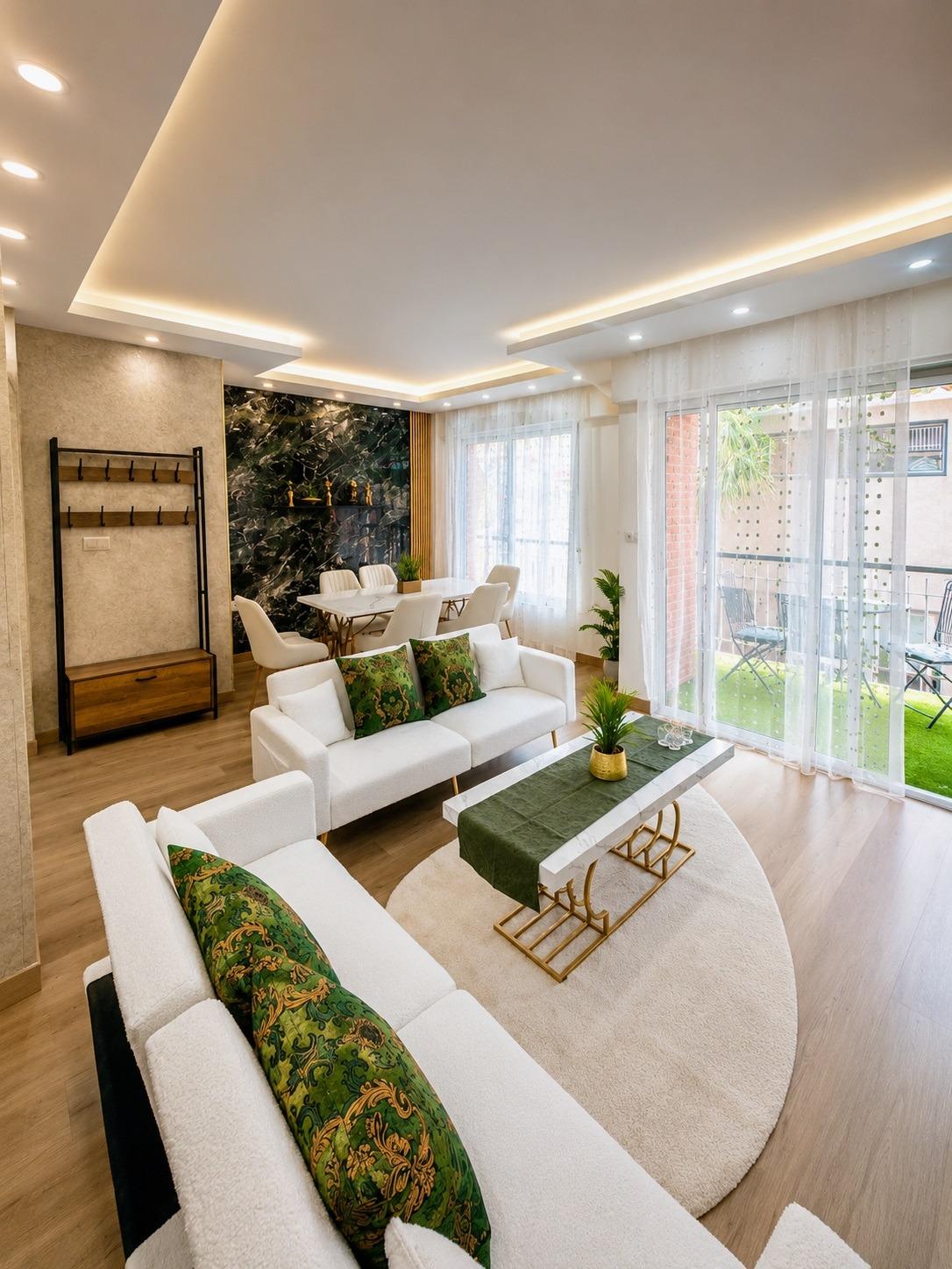 For sale - 4 Bedroom 2 Bathroom Apartment in Torrevieja - Centro - Muelle Pesquero  - Alicante