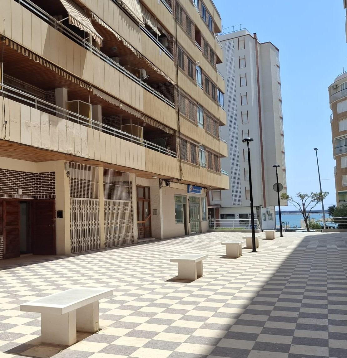 For sale - 2 Bedroom 2 Bathroom Apartment in Torrevieja - Acequion  - Alicante