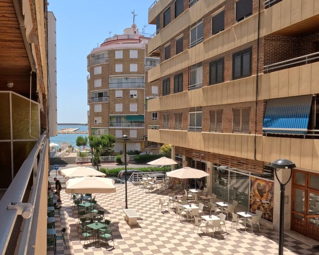 For sale - 2 Bedroom 2 Bathroom Apartment in Torrevieja - Acequion  - Alicante