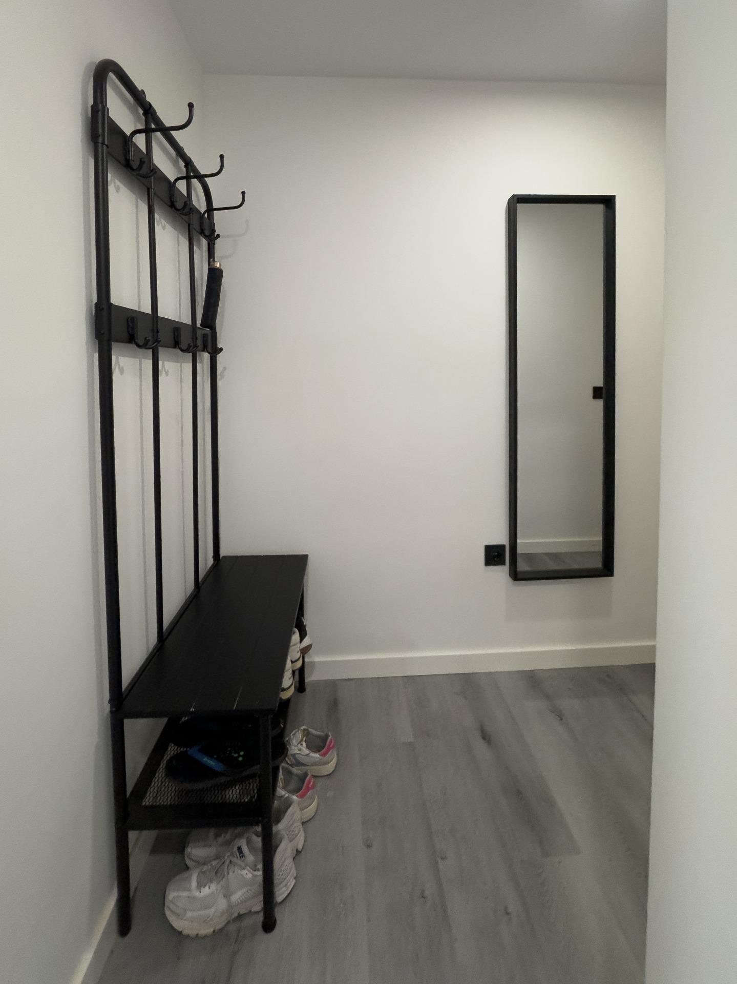 For sale - 2 Bedroom 1 Bathroom Apartment in Torrevieja - Centro  - Alicante