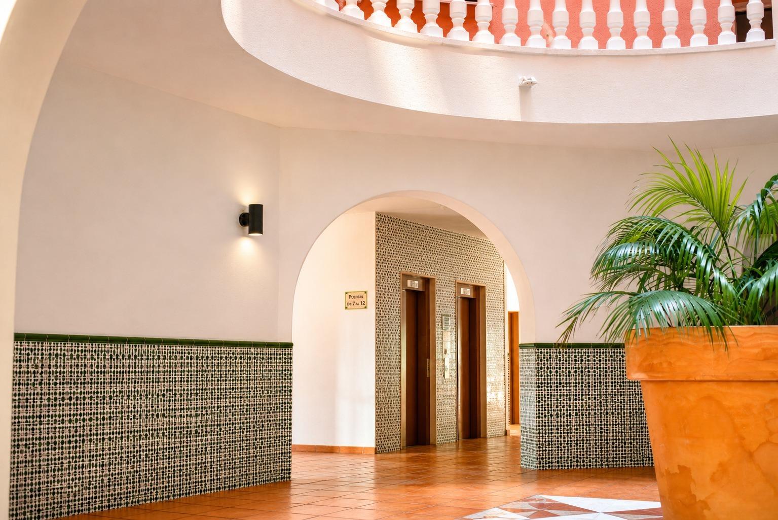 For sale - 3 Bedroom 2 Bathroom Apartment in Torrevieja - Los Frutales  - Alicante