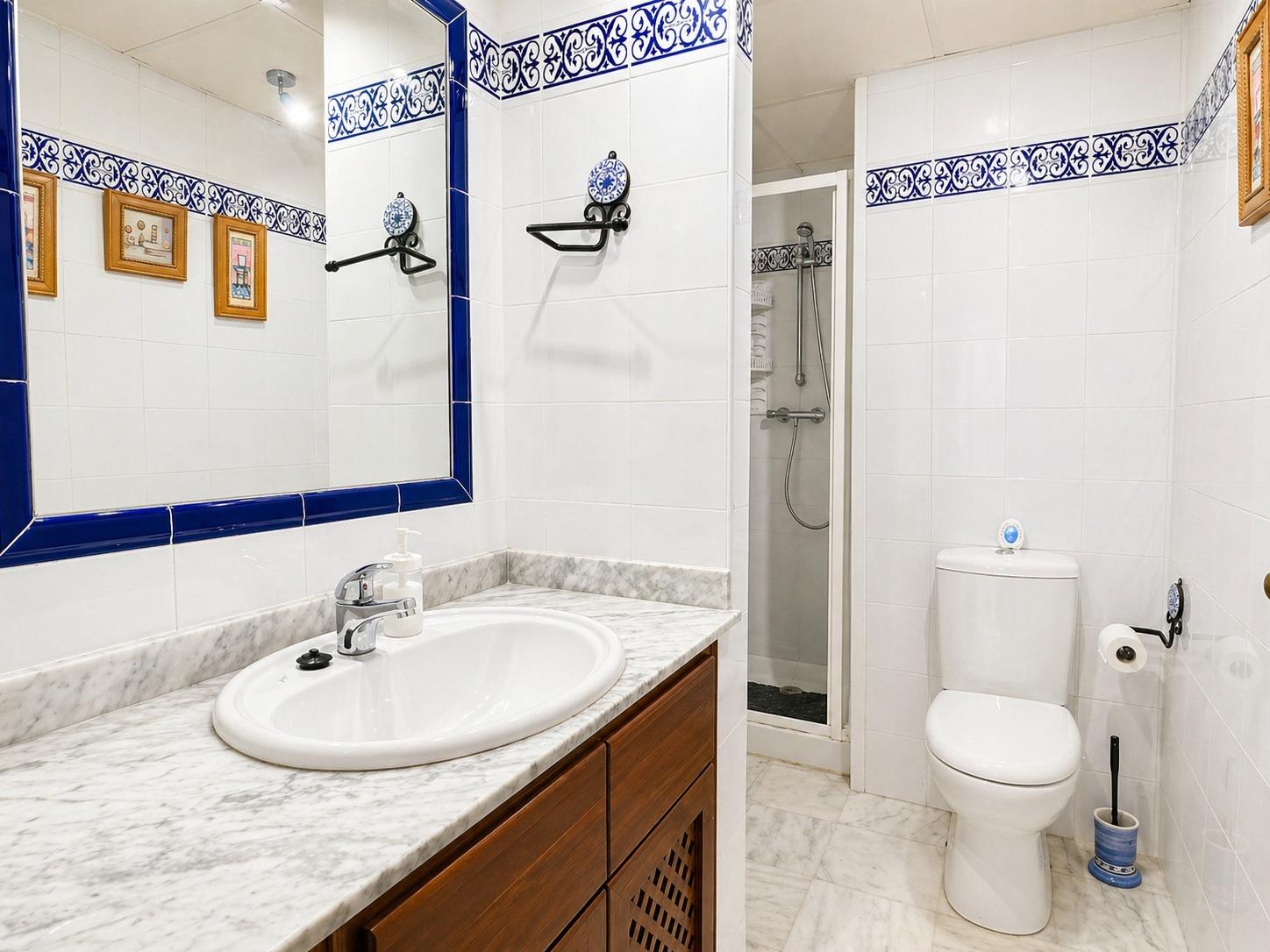 For sale - 3 Bedroom 2 Bathroom Apartment in Torrevieja - Los Frutales  - Alicante