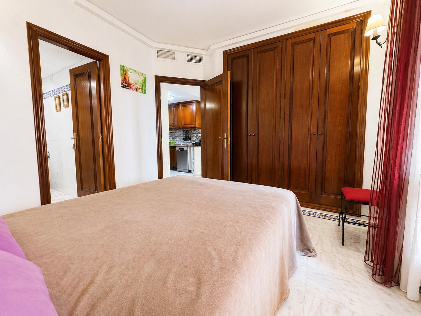 For sale - 3 Bedroom 2 Bathroom Apartment in Torrevieja - Los Frutales  - Alicante