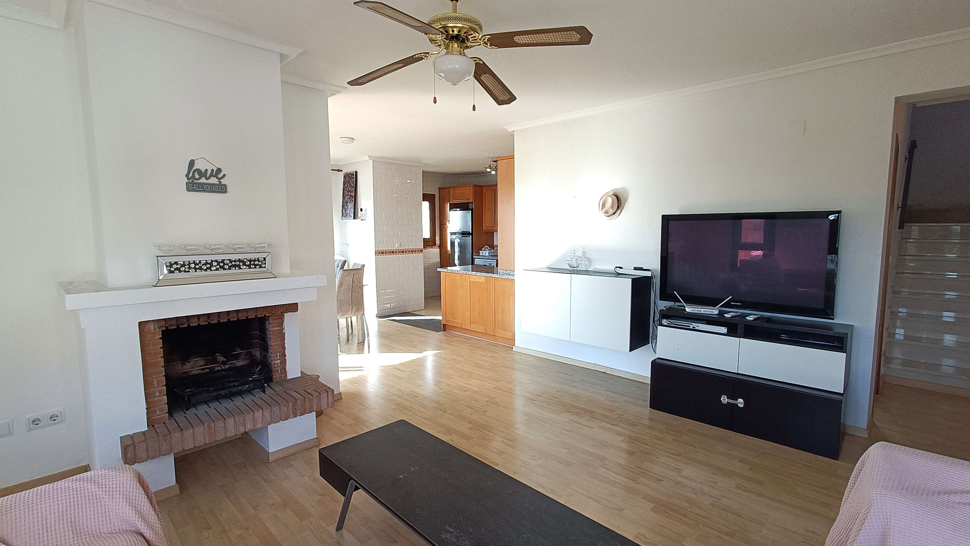For sale - 3 Bedroom 2 Bathroom Villa in Algorfa - Inland  - Alicante