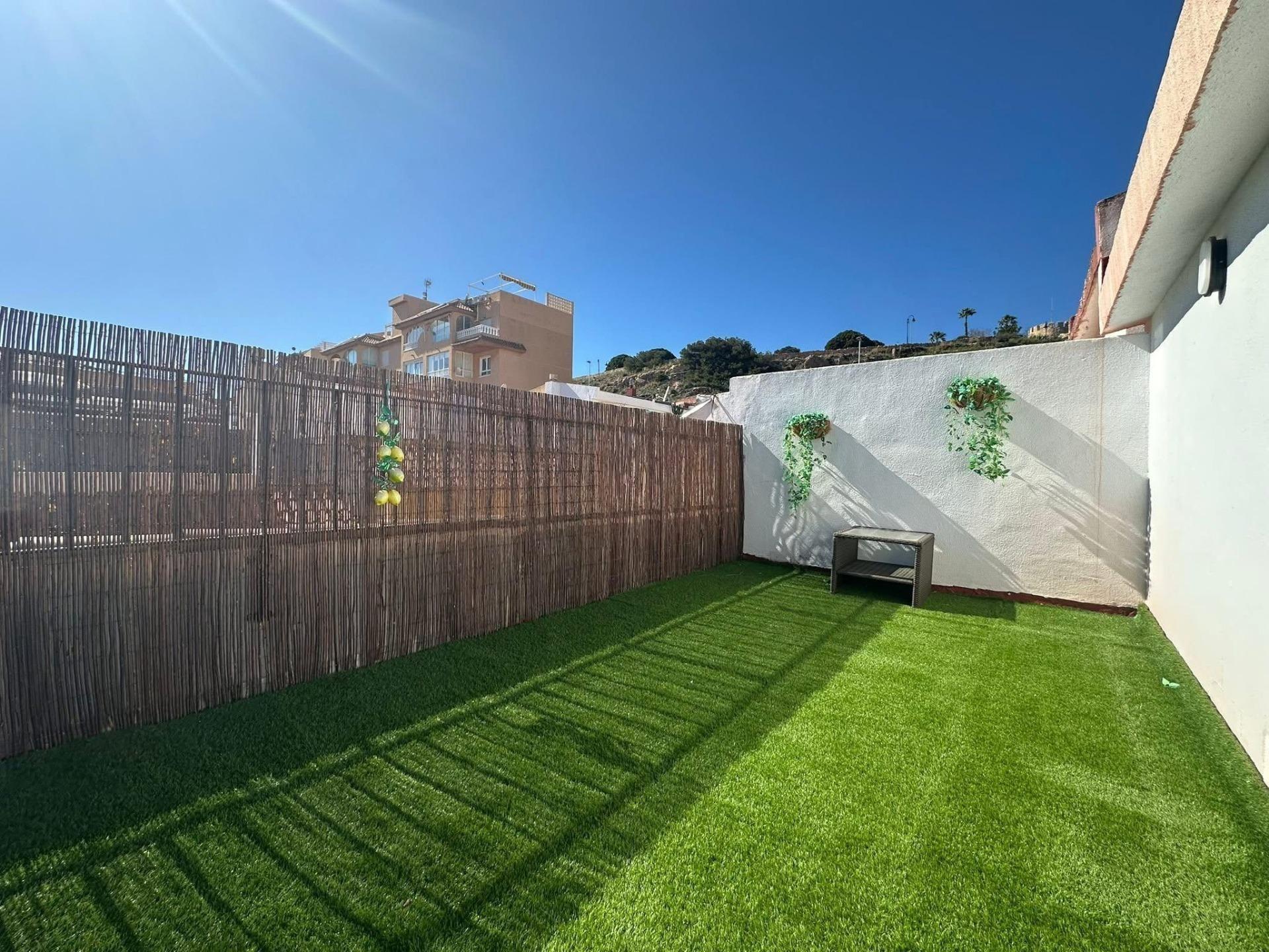 For sale - 2 Bedroom 2 Bathroom Town House in Torrevieja - Cabo Cervera  - Alicante