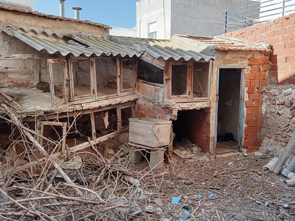 For sale - 3 Bedroom 1 Bathroom Semi Detached in Los Montesinos -  - Alicante