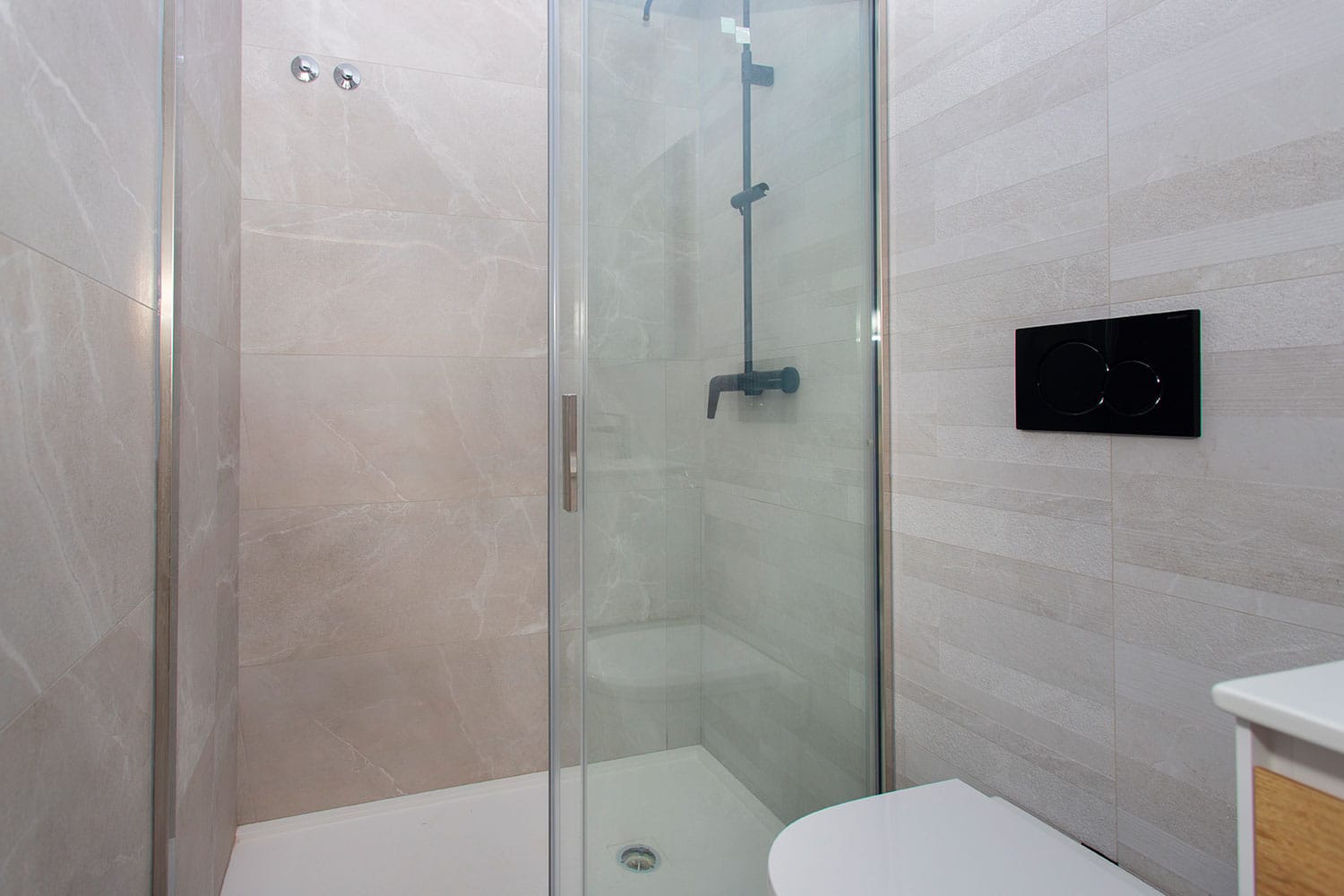For sale - 2 Bedroom 2 Bathroom Apartment in Torrevieja - Costa Blanca  - Alicante