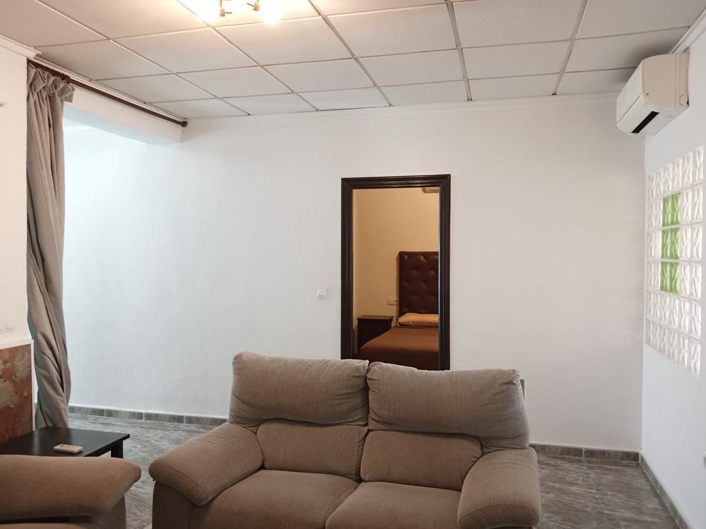 For sale - 4 Bedroom 3 Bathroom Semi Detached in Los Montesinos - PUEBLO CENTRO  - Alicante