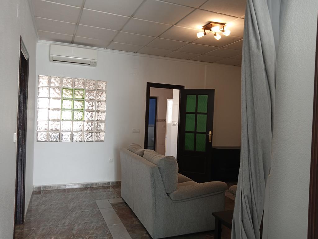 For sale - 4 Bedroom 3 Bathroom Semi Detached in Los Montesinos - PUEBLO CENTRO  - Alicante