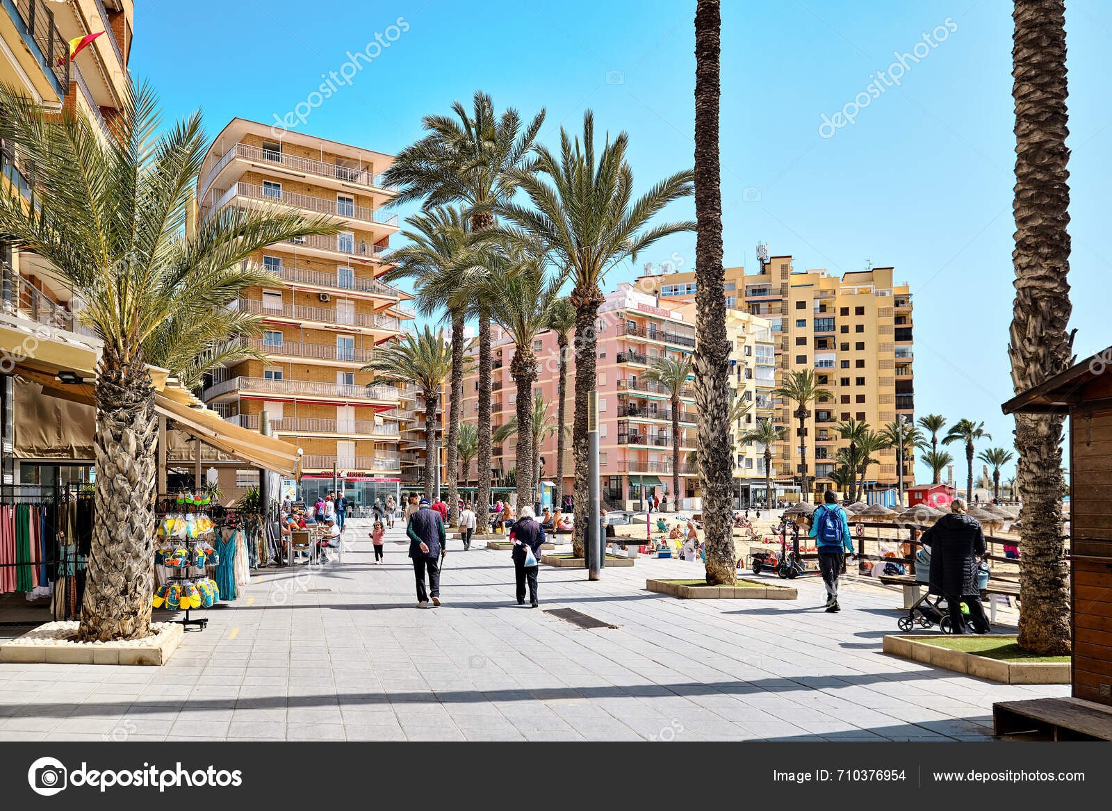For sale - 2 Bedroom 2 Bathroom Apartment in Torrevieja - Costa Blanca  - Alicante