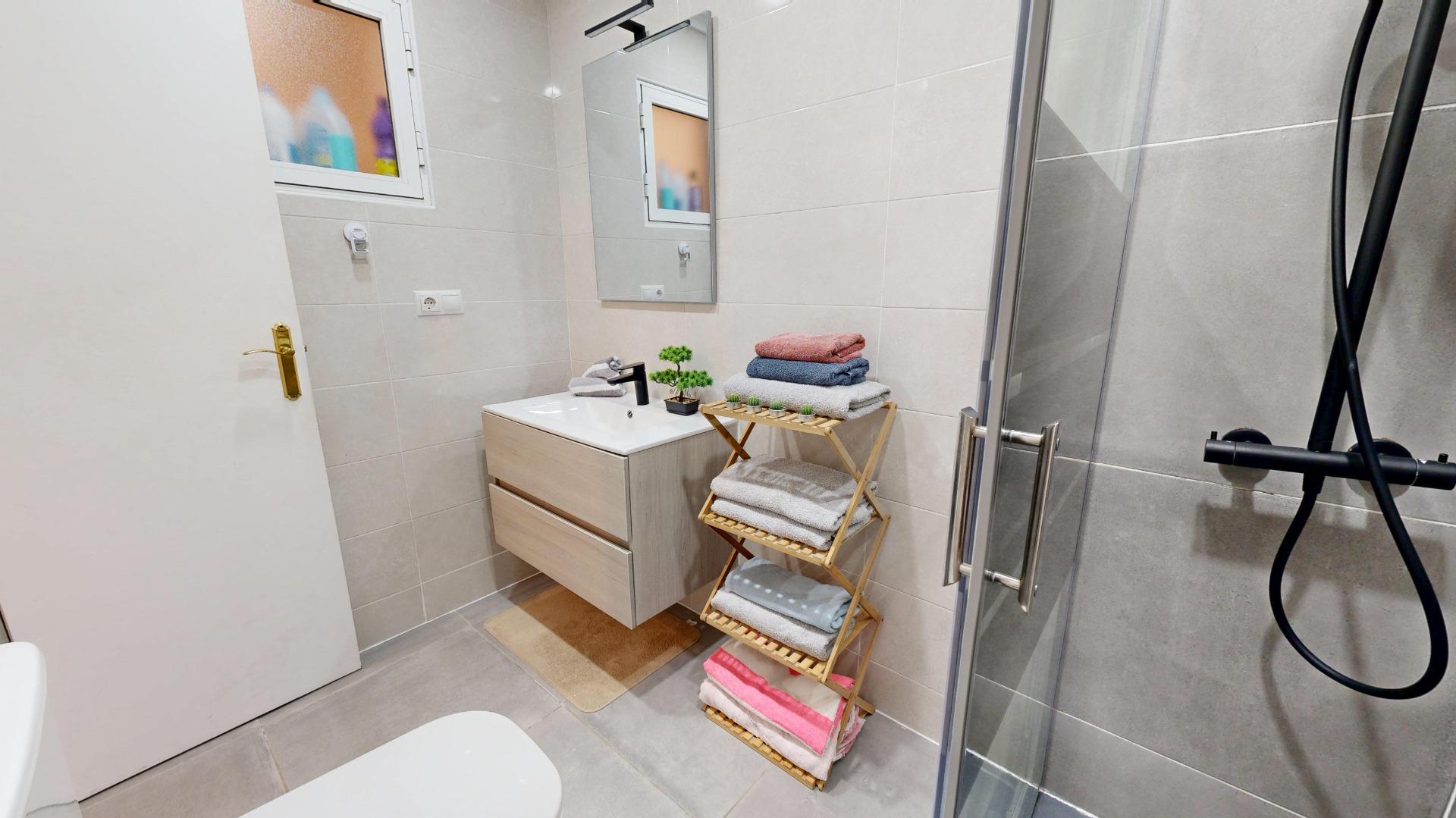 For sale - 3 Bedroom 2 Bathroom Semi Detached in San Miguel de Salinas - 03193  - Alicante