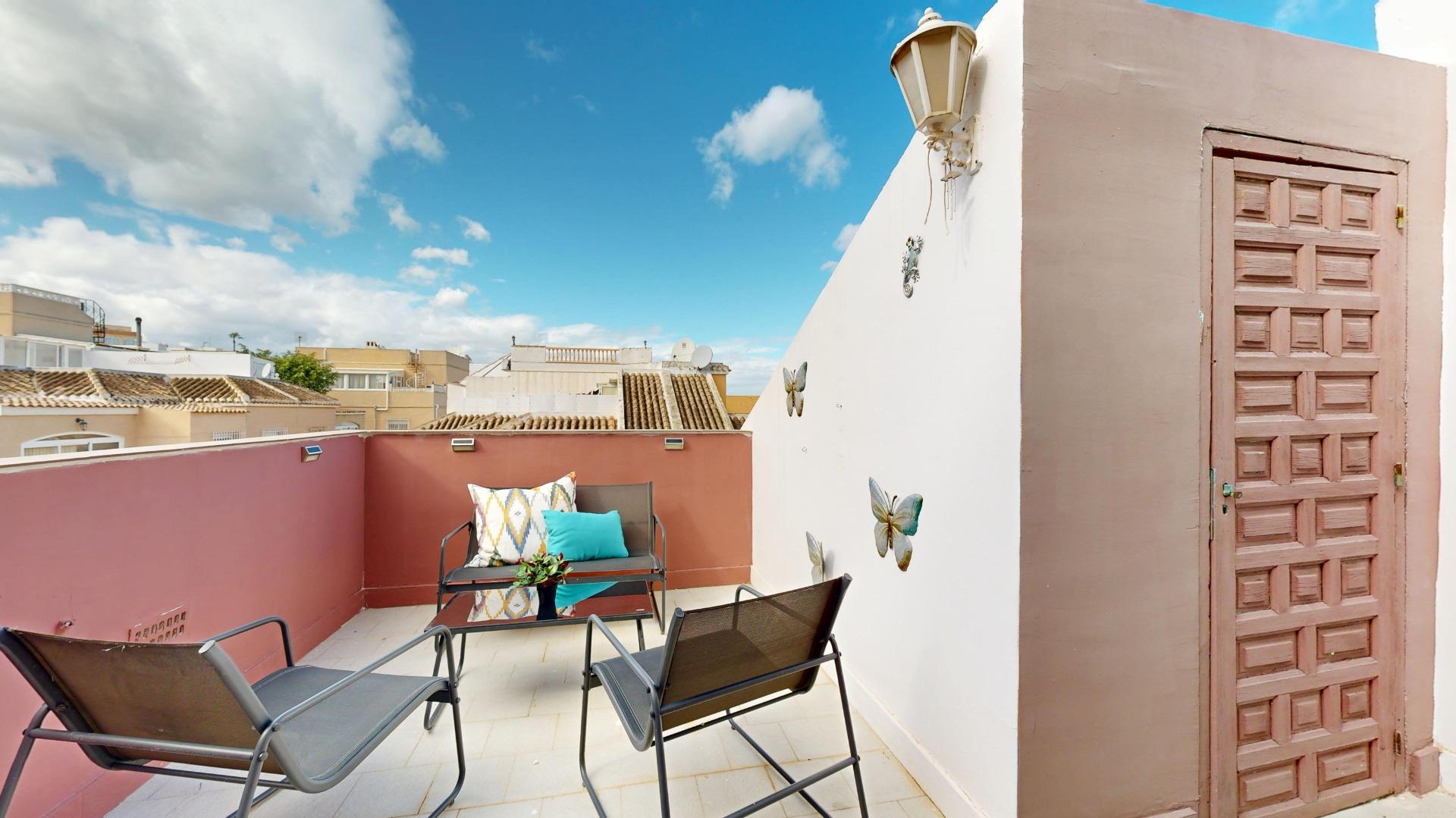 For sale - 3 Bedroom 2 Bathroom Semi Detached in San Miguel de Salinas - 03193  - Alicante