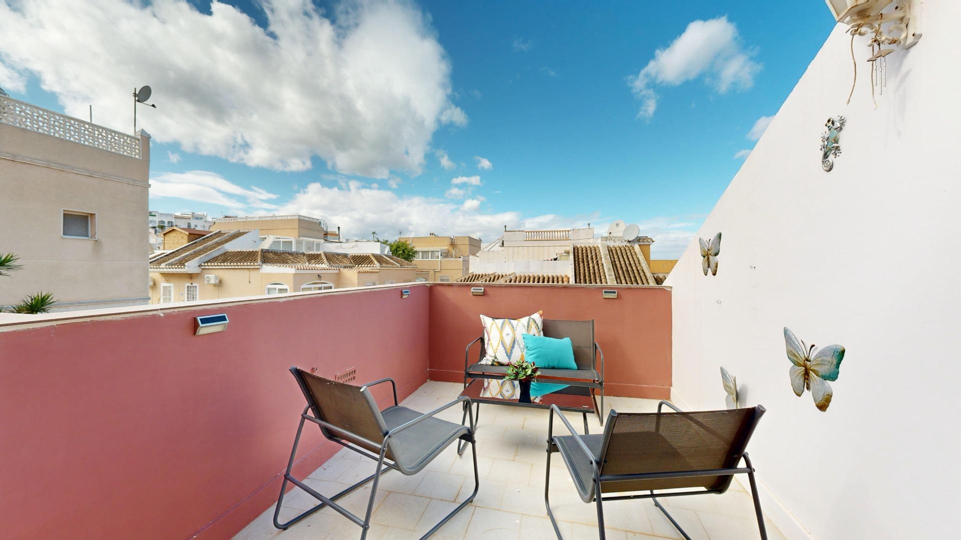 For sale - 3 Bedroom 2 Bathroom Semi Detached in San Miguel de Salinas - 03193  - Alicante