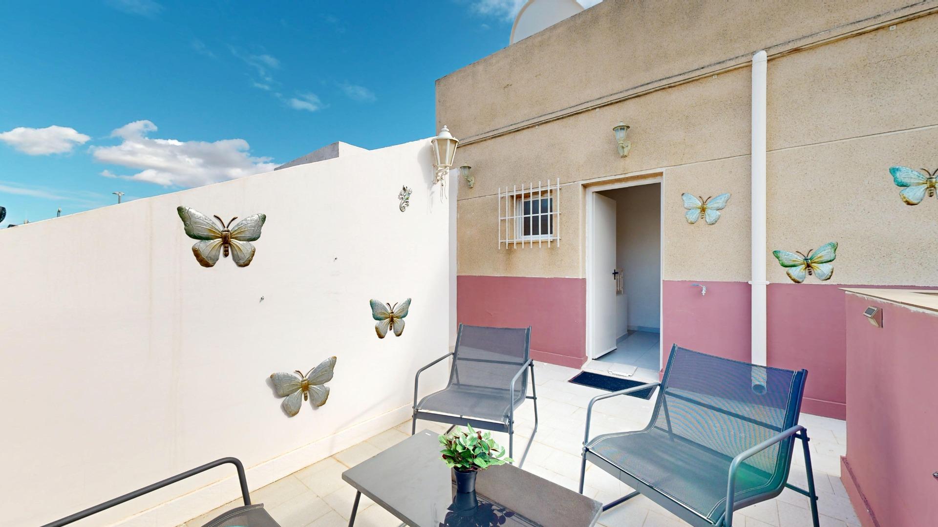 For sale - 3 Bedroom 2 Bathroom Semi Detached in San Miguel de Salinas - 03193  - Alicante
