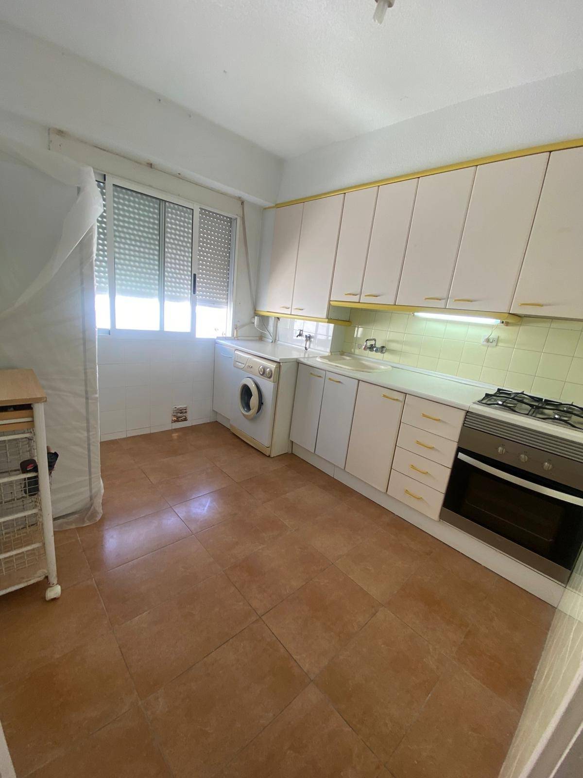 For sale - 3 Bedroom 1 Bathroom Apartment in Pilar de La Horadada - La Torre De La Horadada  - Alicante