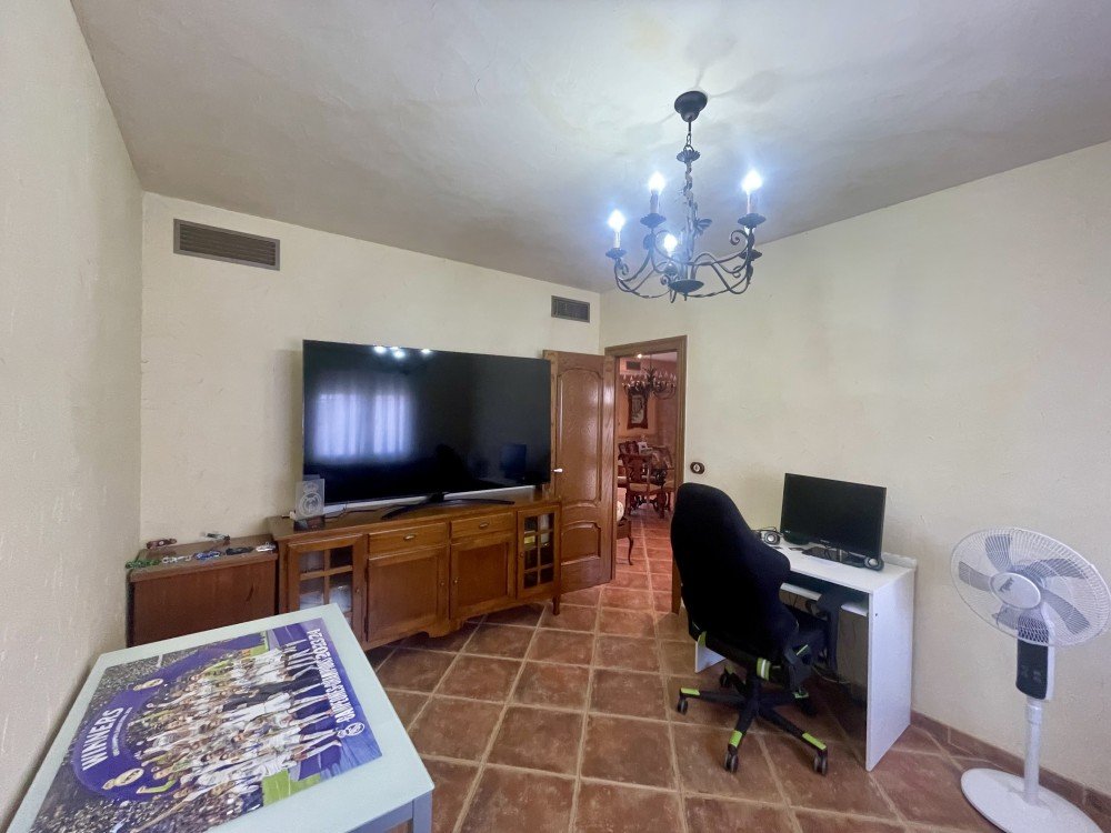 For sale - 5 Bedroom 3 Bathroom Villa in Formentera del Segura - Costa Blanca  - Alicante